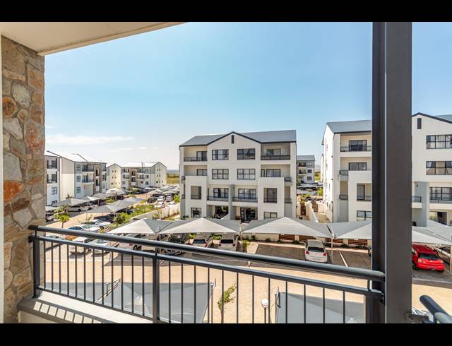 1 BEDROOM APARTMENT SOLD IN RICHWOOD